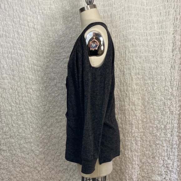 Romeo & Juliet Couture Cold Shoulder Sweater - Picture 2 of 5